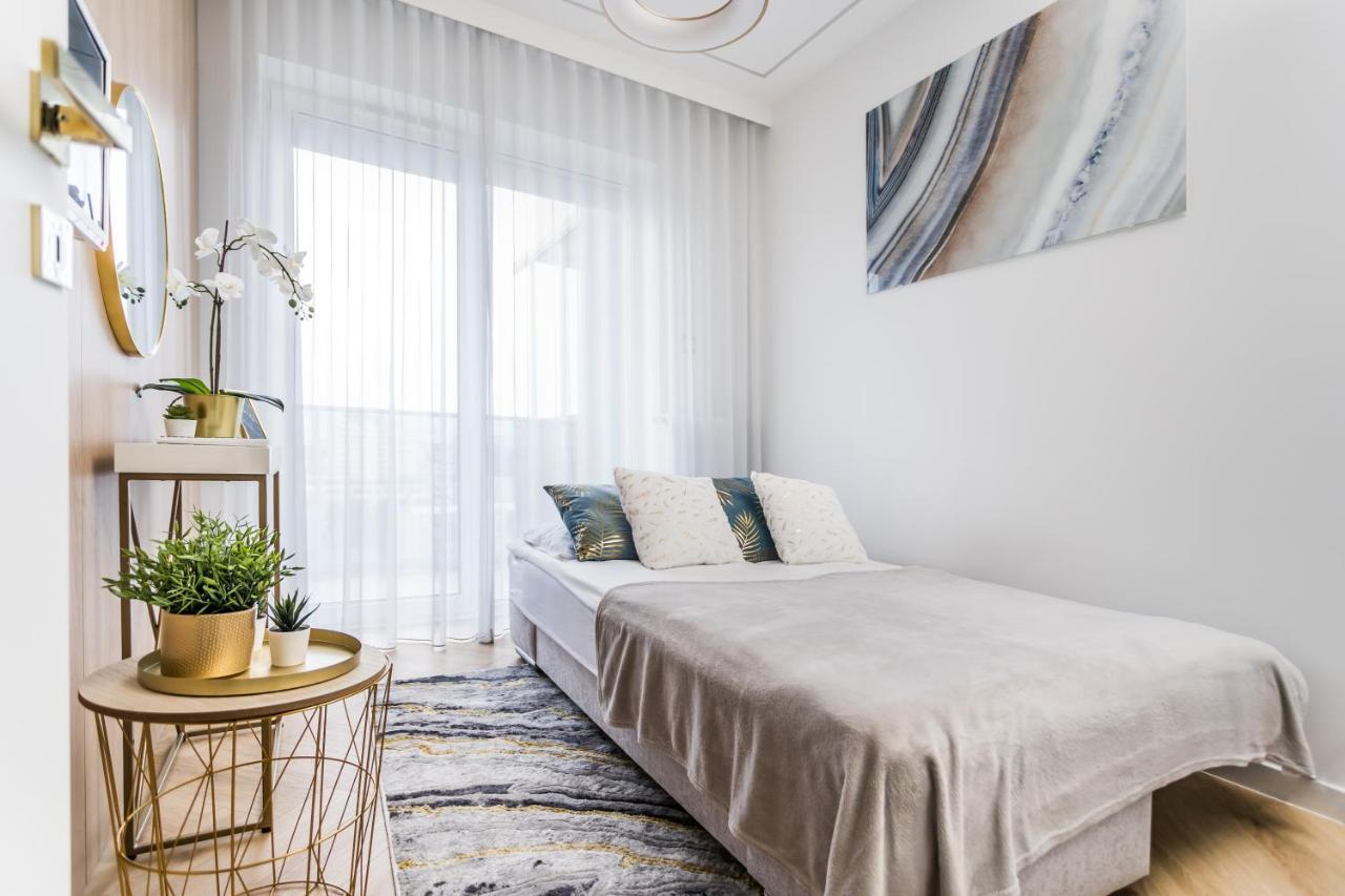 Resinest Apartamenty Jurowiecka J17 Białystok Dış mekan fotoğraf